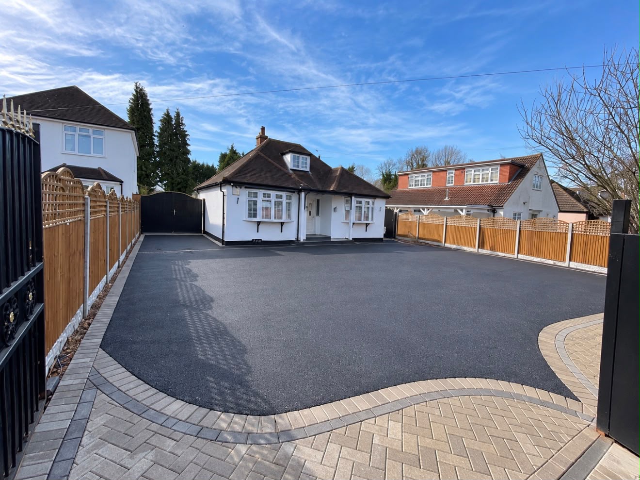 Tarmac Driveways by London Tar in Surrey & London